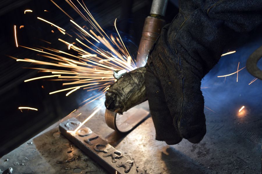 Hand Gloves for Industrial & Personal Use